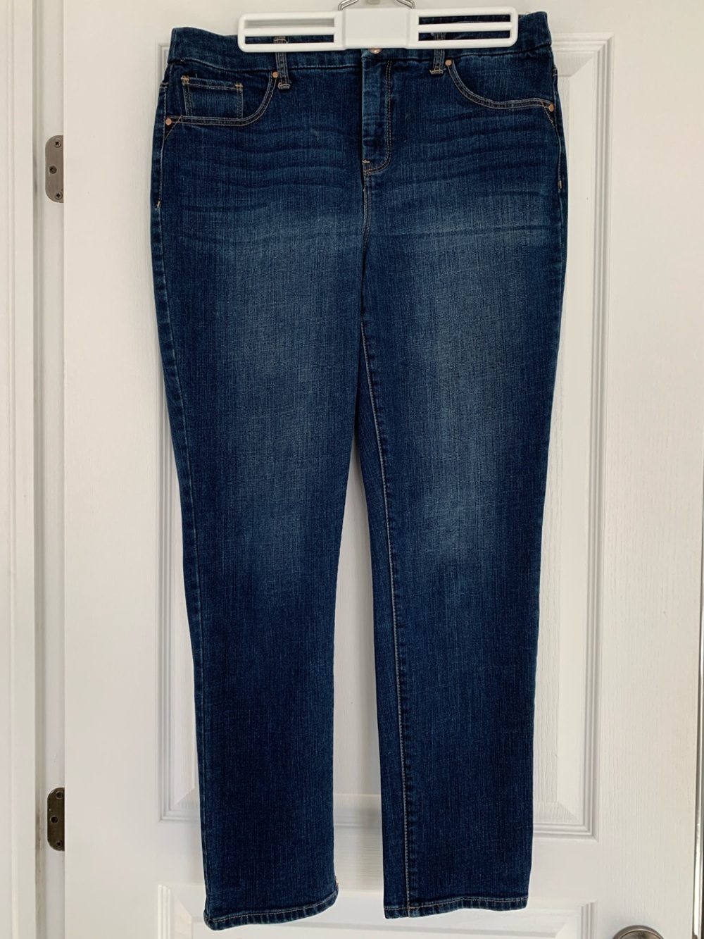 Chico's Dark Blue SO Slimming Girlfriend Ankle Jeans